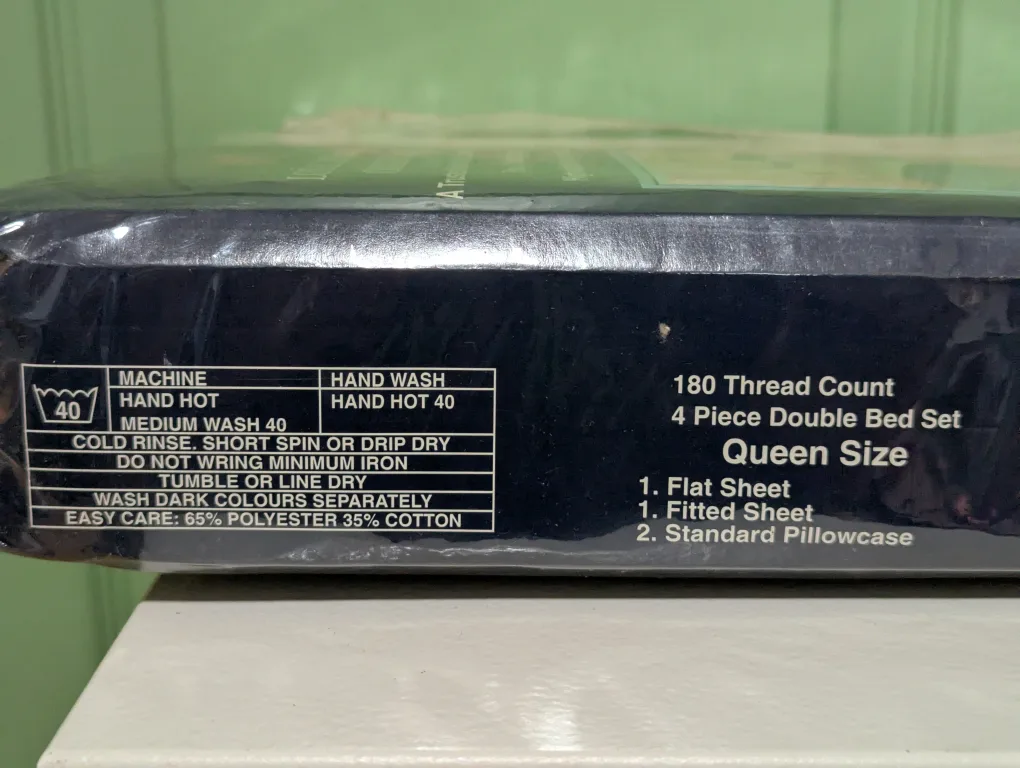 Loyal Designer Collection 4 Piece Queen Bed Set image indicator(3)