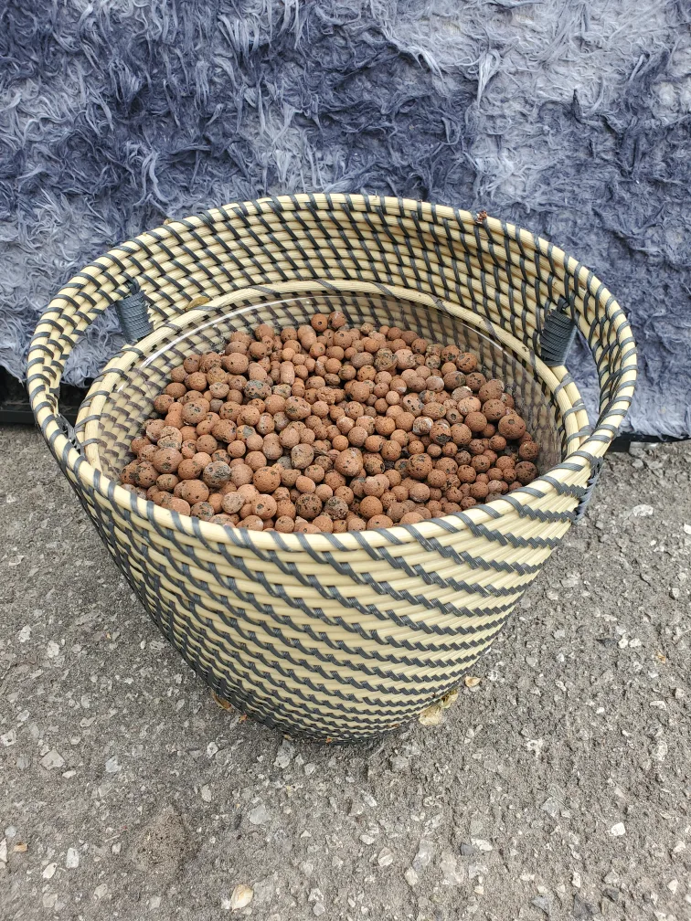 IKEA planter image indicator(2)