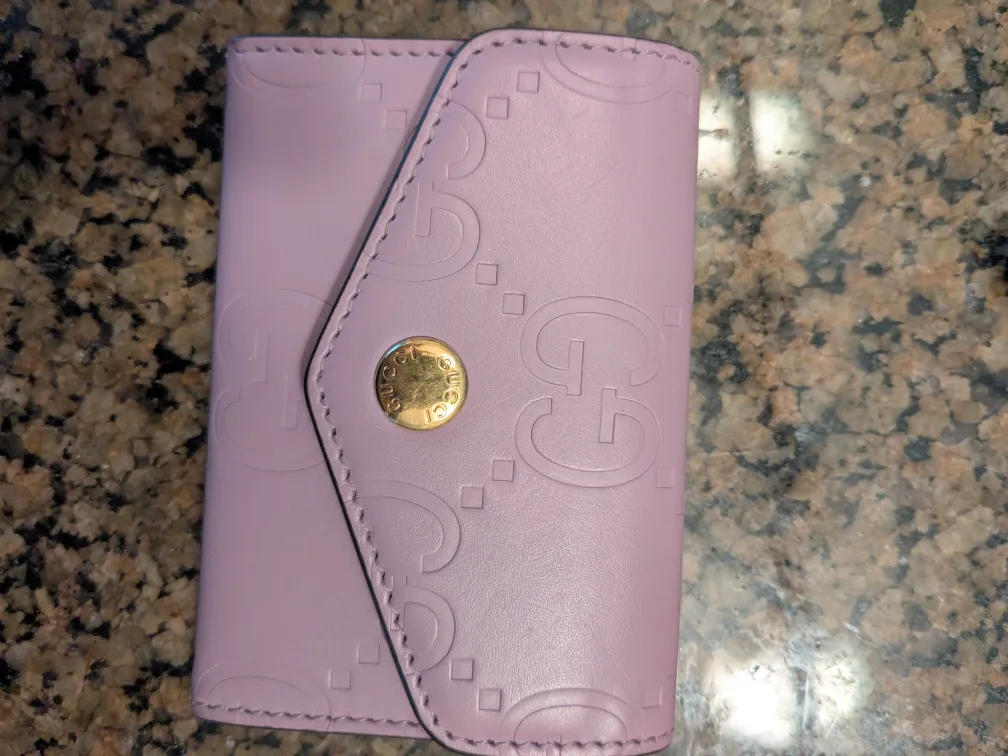 Gucci Cardholder (authentic) thumbnail