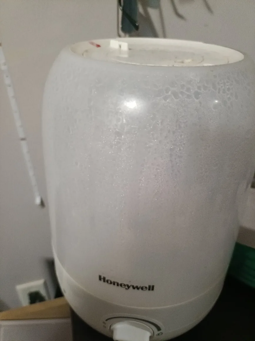 Honeywell Humidifier thumbnail