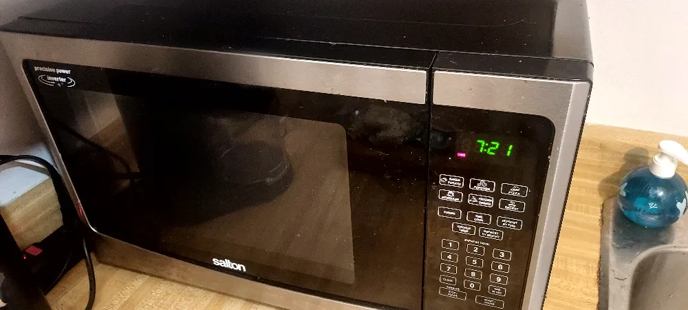 ***Moving Sale*** Microwave thumbnail
