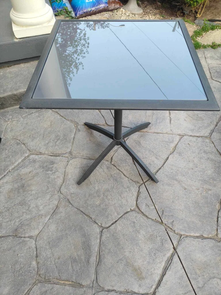 Hampton Bay Outdoor Table image indicator(2)