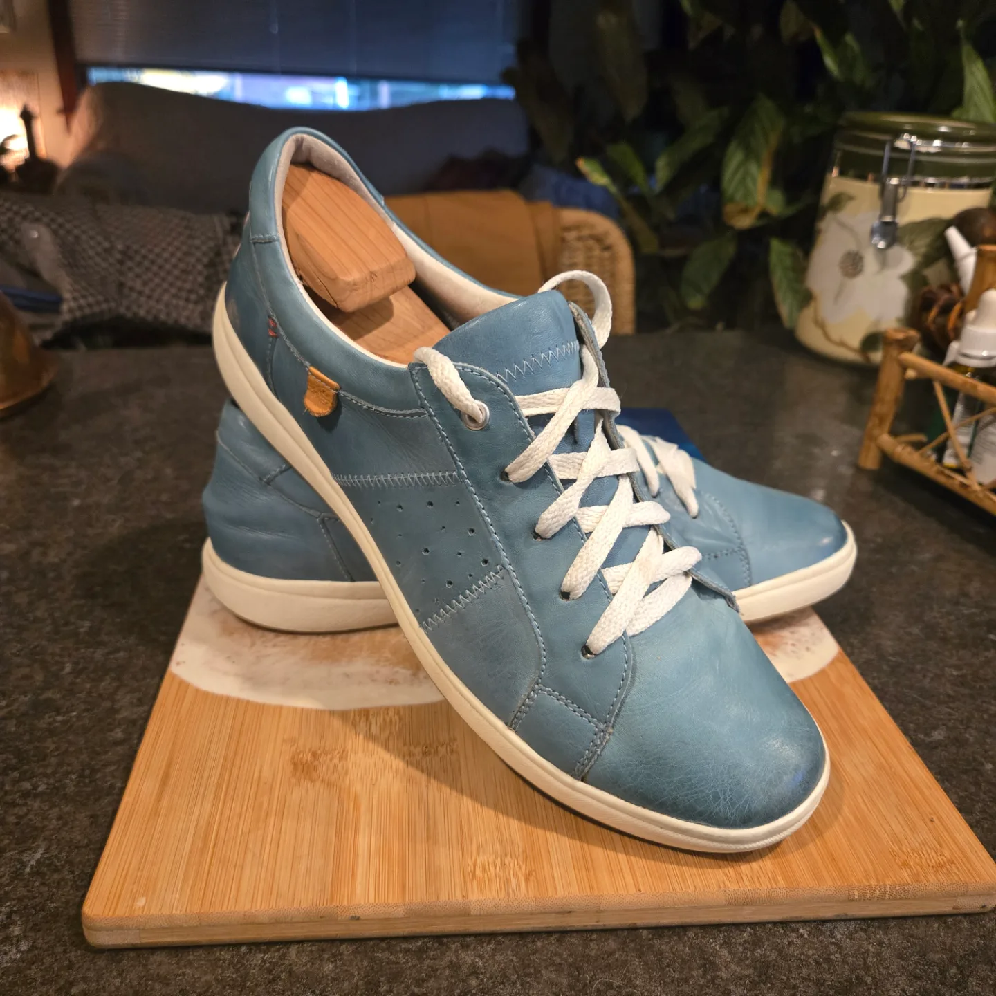 Josef Seibel Caren 1 Leather Sneakers Women's Size 10 thumbnail