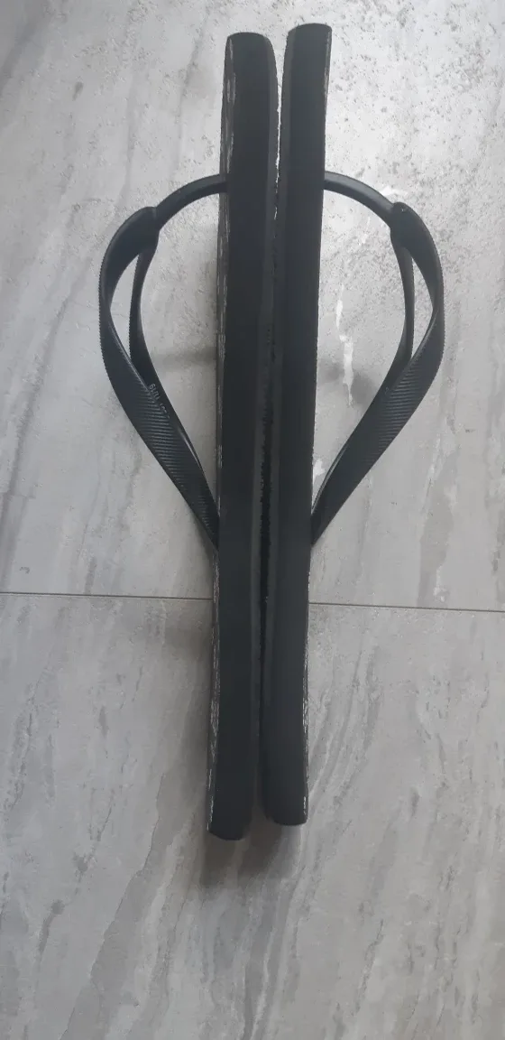 Ripzone Women's Flip Flops - Size 9/10 image indicator(3)