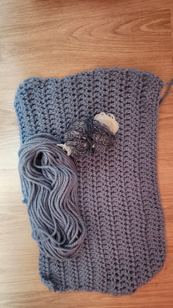 Assorted Yarn Lot thumbnail