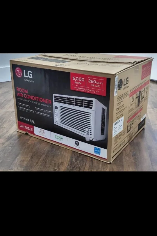 LG Room Air Conditioner w/Box - 6,000 BTU (Free Delivery) thumbnail