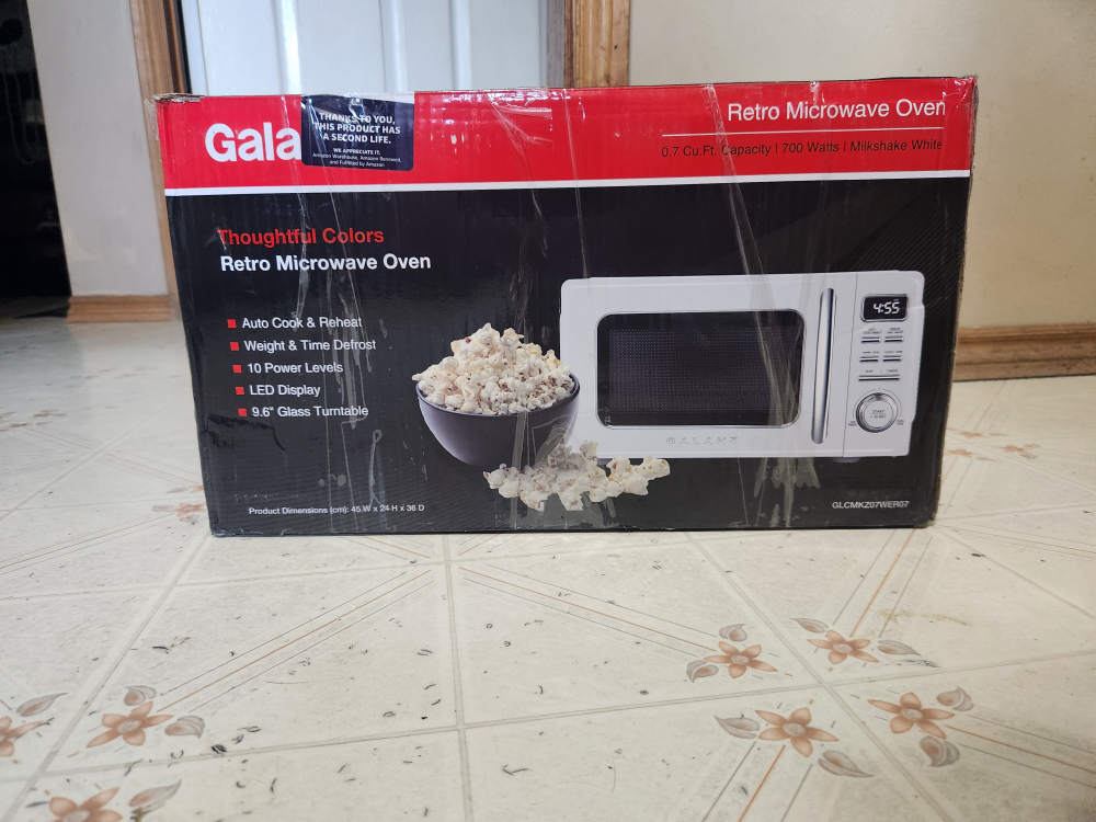 Galanz Retro Microwave Oven