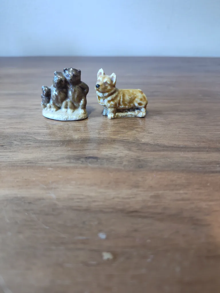 Wade Whimsies Ceramic Figurines thumbnail