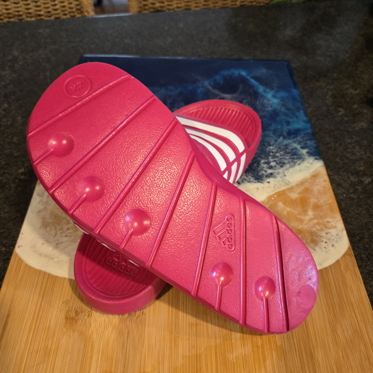Adidas Slides Kids Size 2 - photo 3
