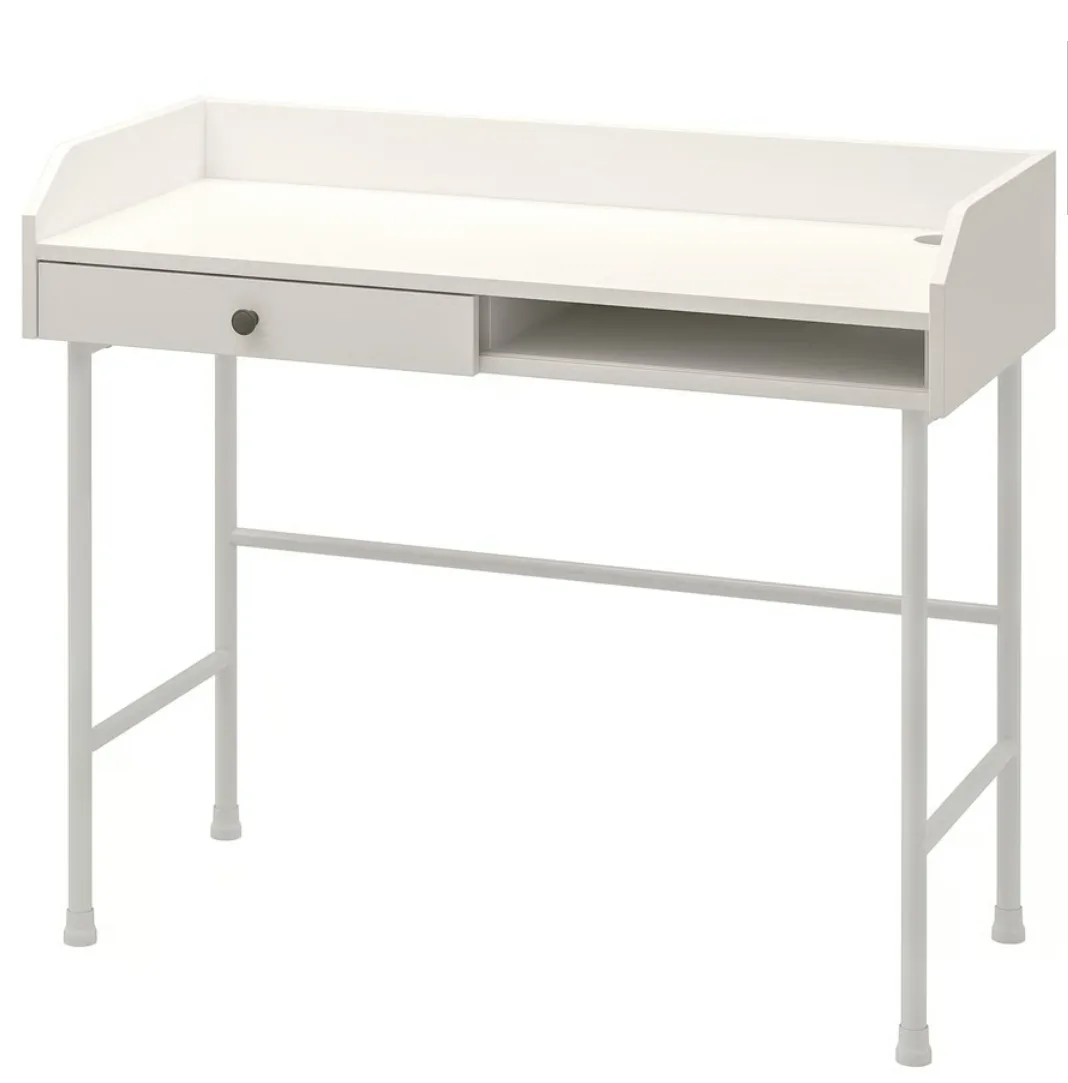 Ikea Hauga desk thumbnail