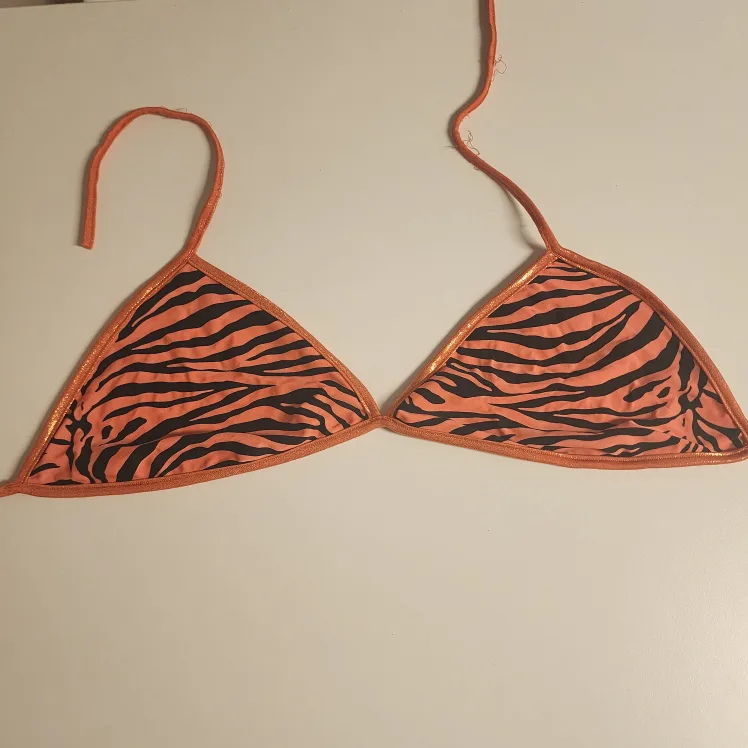 Unique Reversable Triangle Bikini Top image indicator(2)