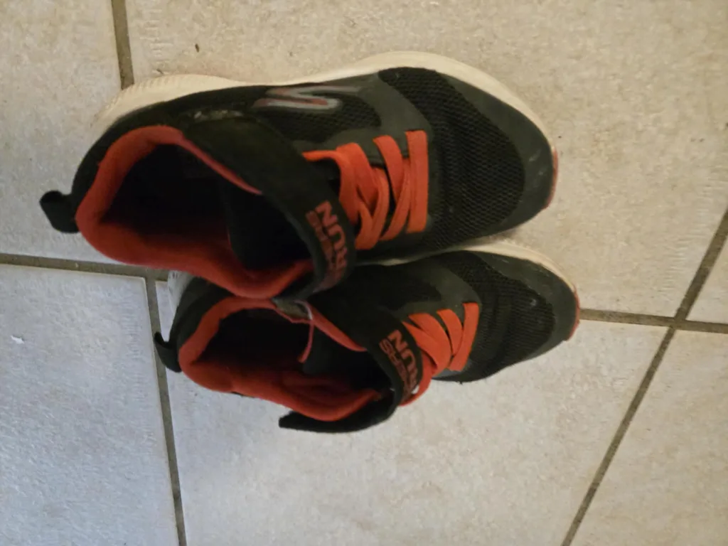 Skechers Go Run Kids Shoes  #freecycle thumbnail