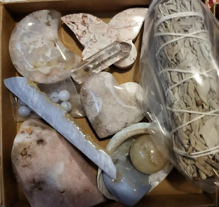 Collection of Crystals and Stones image indicator(3)