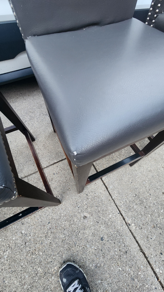 bar stools  (3) - photo 4