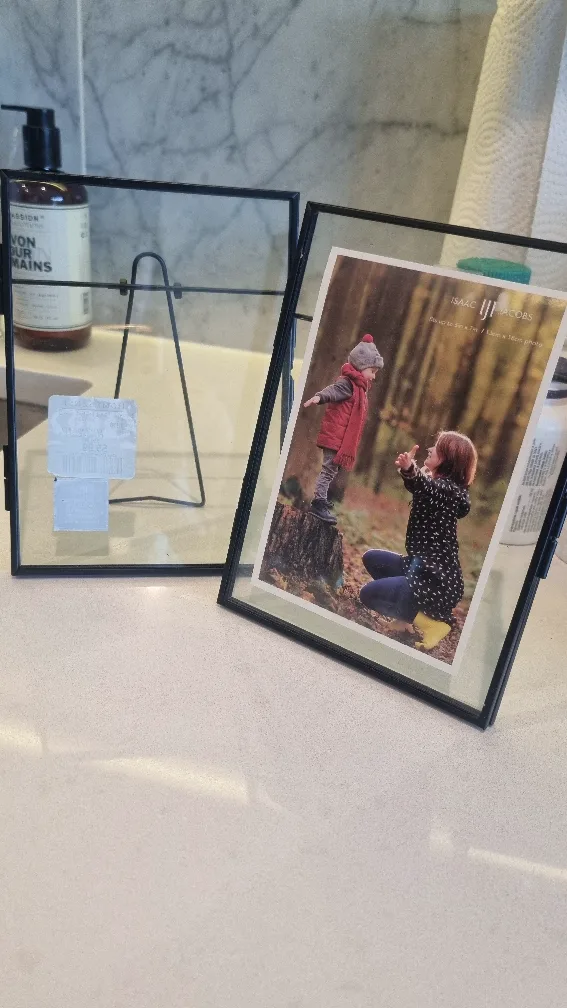 Set of 2 Glass Photo Frames thumbnail