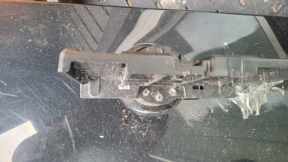 Black and Silver BBQ Grill image indicator(8)