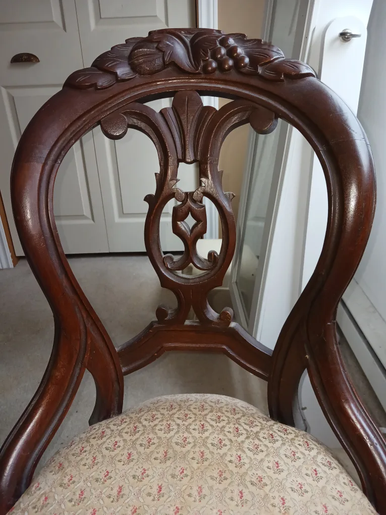 Antique Wooden Accent Chair image indicator(2)