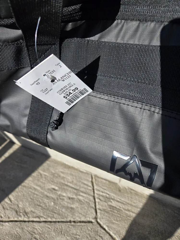 Duffel bags for sale READ image indicator(3)