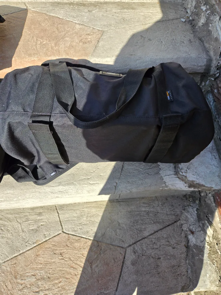 Duffel bags for sale READ image indicator(5)