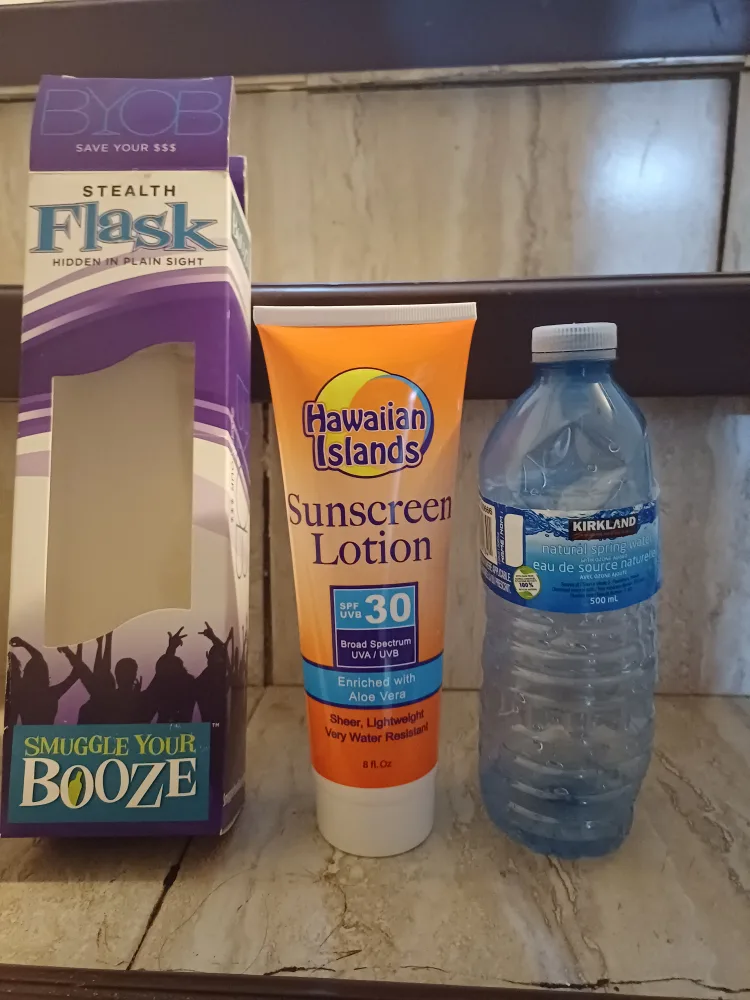 NEW: Smuggle Your Booze Stealth Flask image indicator(3)