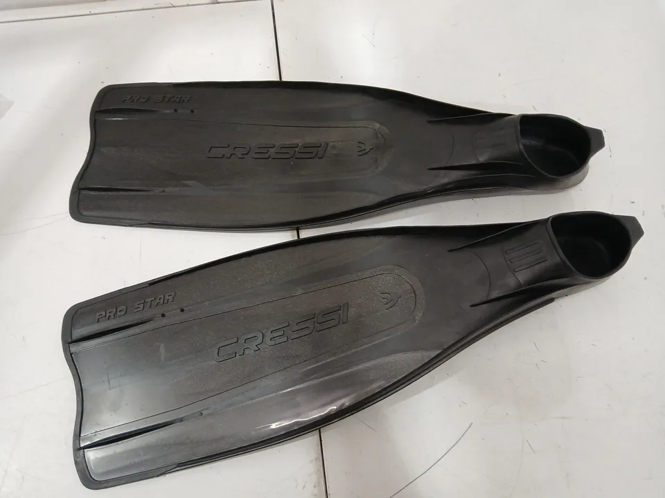 MEN'S Cressi PRO STAR Reactive Full Foot Pocket Scuba Diving Fin image indicator(4)