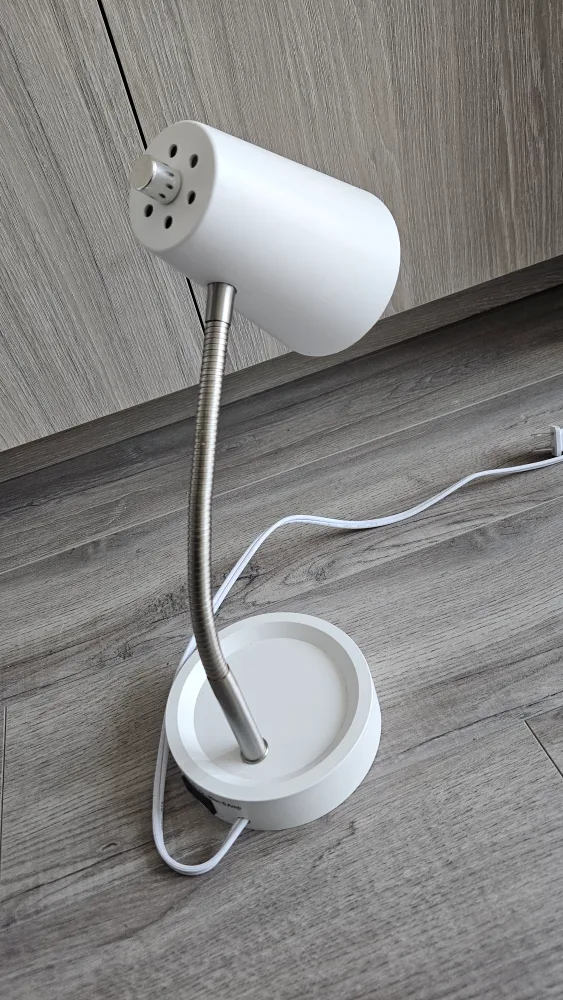 White Desk Lamp image indicator(2)
