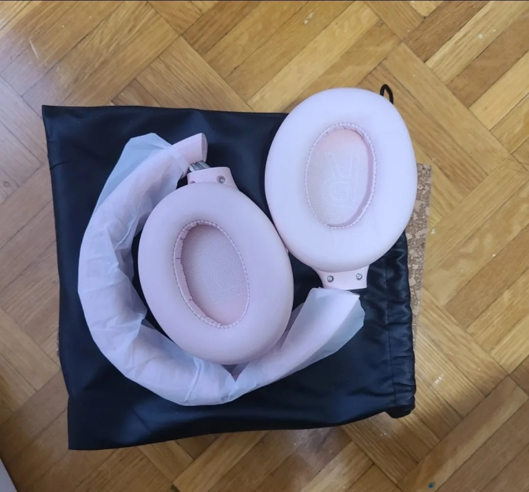 Hybrid Active Noise Cancelling Headphones (pink) image indicator(3)