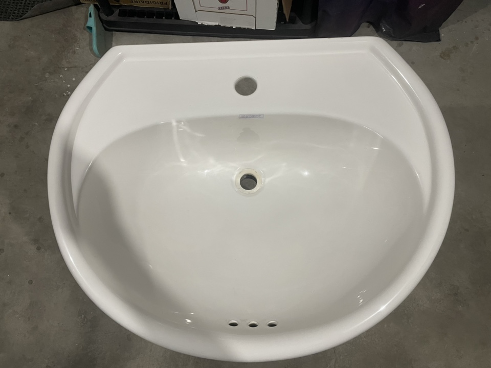 White Pedestal Sink - photo 3