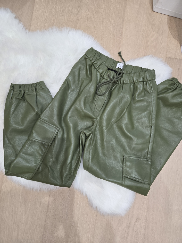 Aritzia Wilfred Free Selena Jogger - photo 2