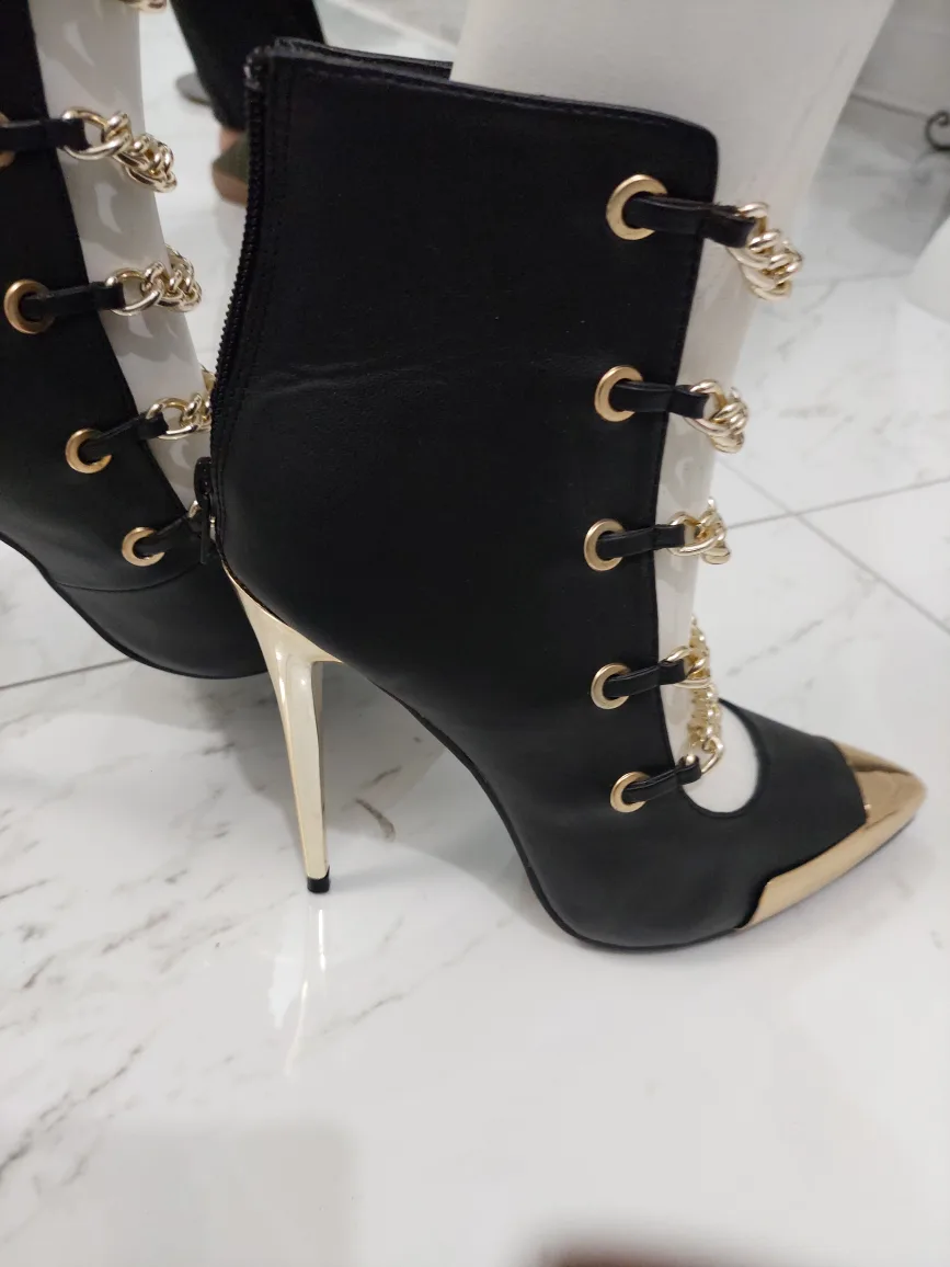 New - Black & Gold Chain Detail Heels - Size 8 image indicator(3)
