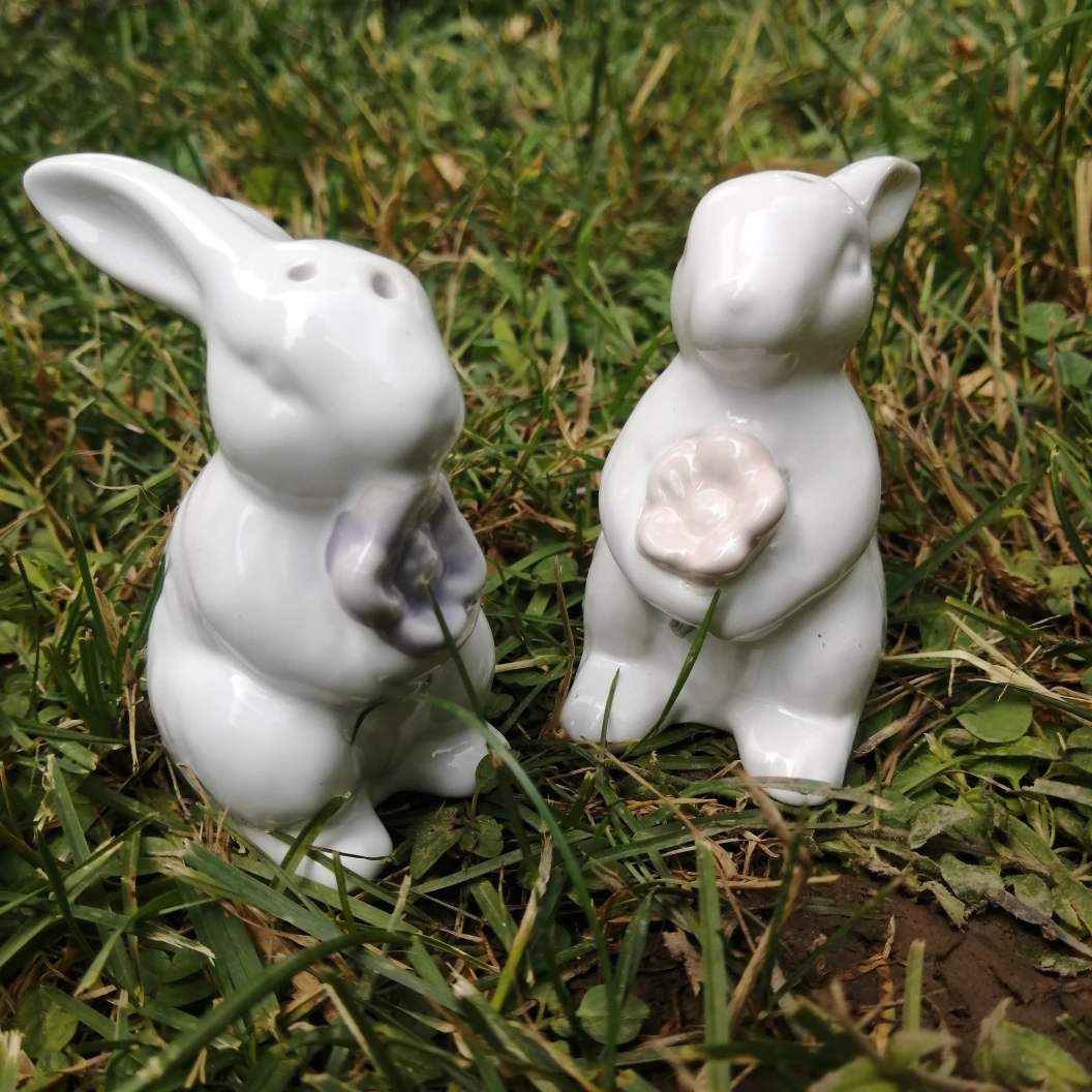 Ceramic Bunny Salt & Pepper Shakers