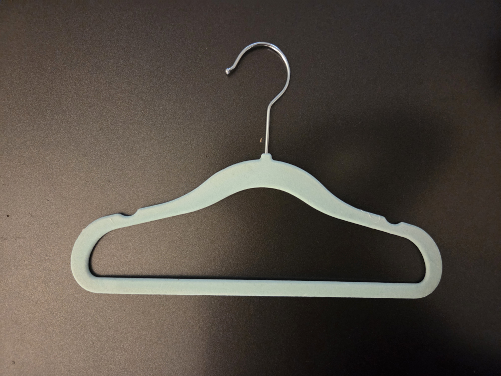 Set of Soft Velvet Hangers for kids - photo 2