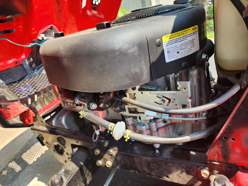 Craftsman T110 Riding Lawn Mower - photo 2