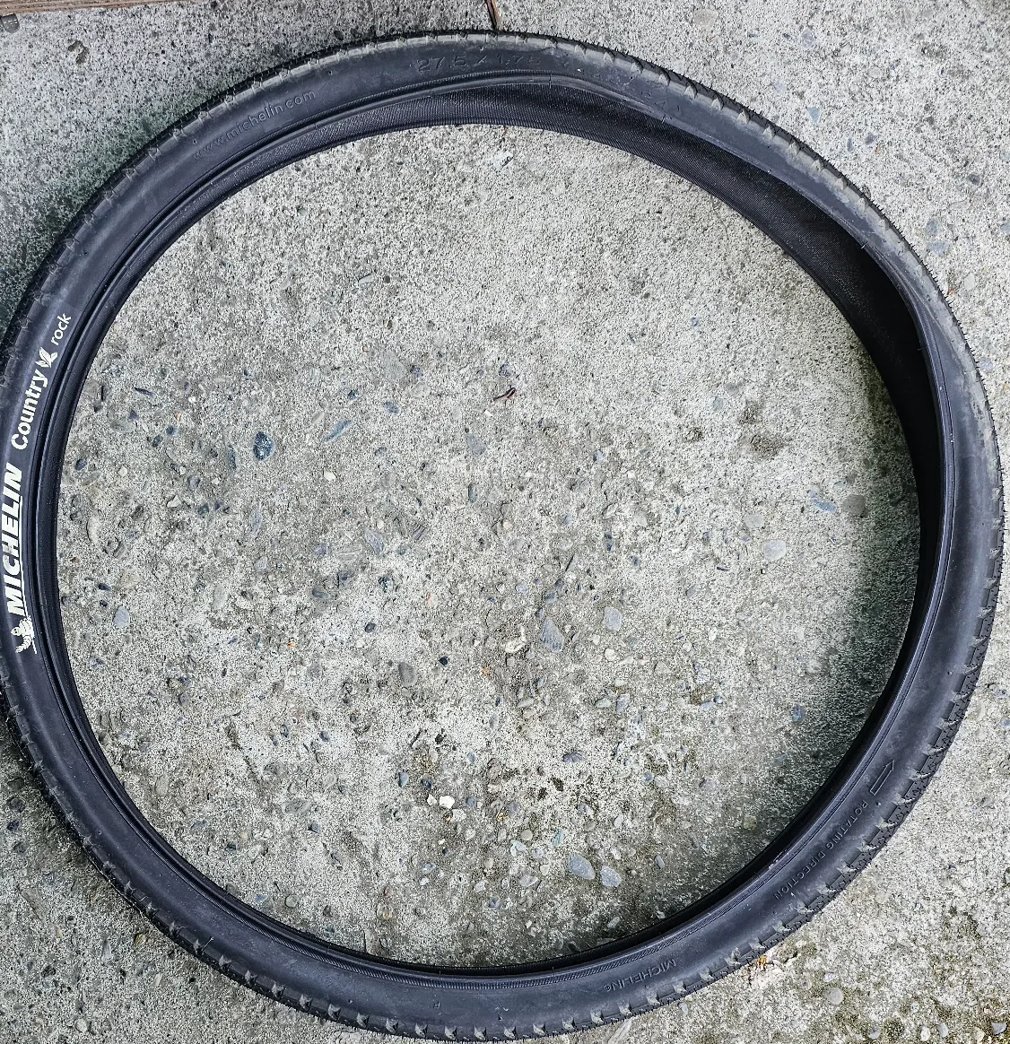 Michelin Country Rock Bike Tire 27.5 x 1.75 thumbnail
