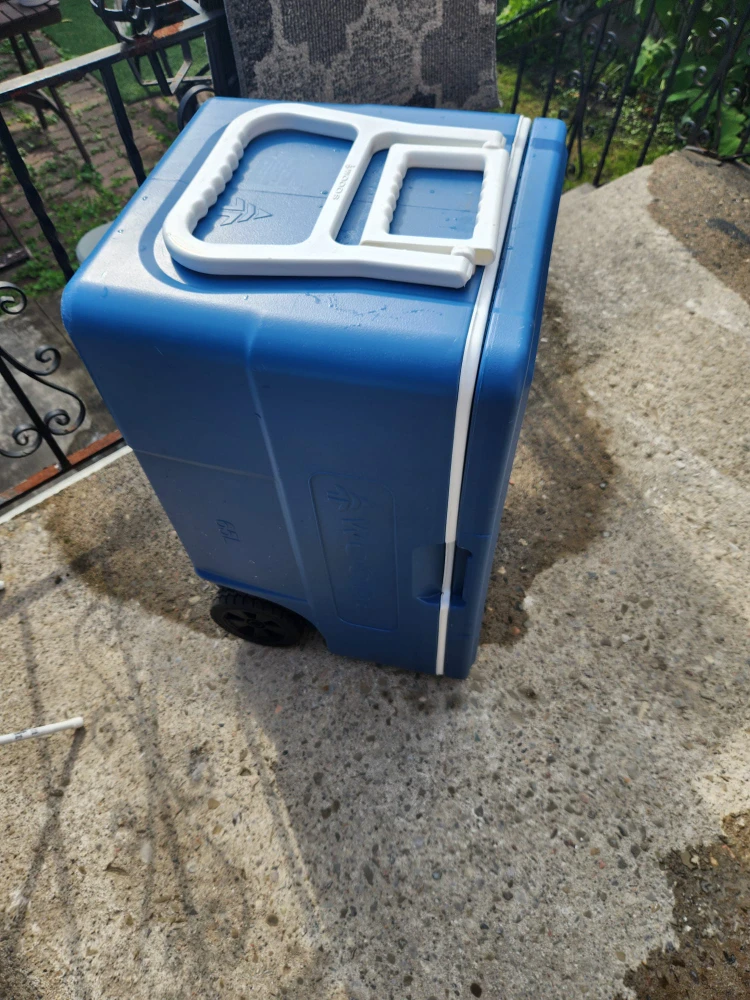 Woods Blue Wheeled Cooler 65L - photo 4