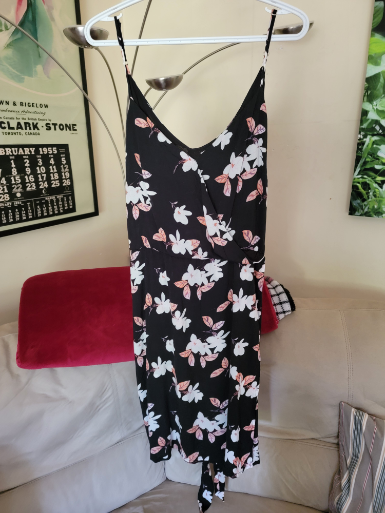 Kismet Black Floral Dress - Size XL