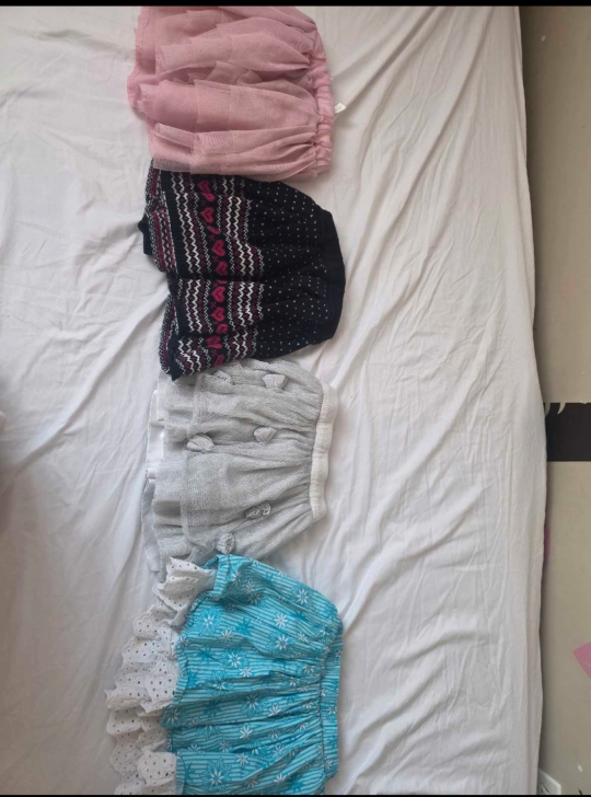 Girls' Clothing Bundle - Various Sizes & Brands - photo 2