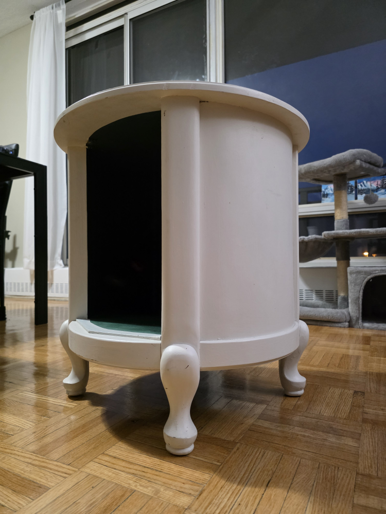 Cat Hideaway Table