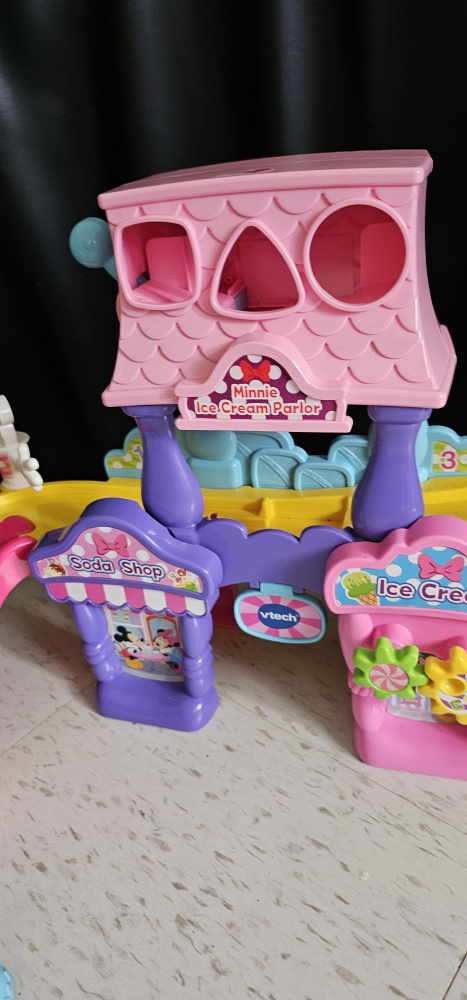 VTech Minnie Ice Cream Parlor Playset - photo 2