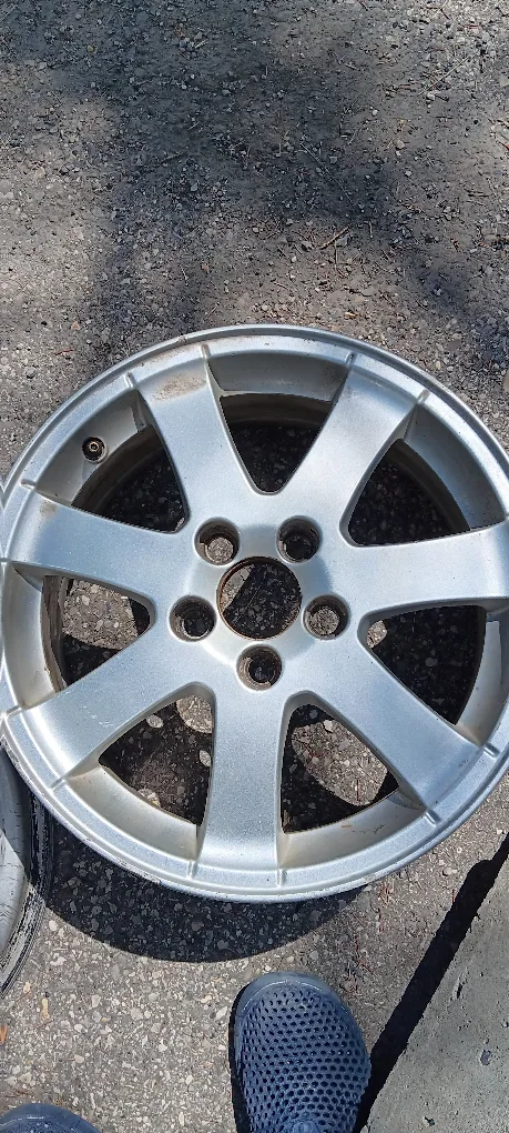 Volvo Alloy Wheel 215/55/16 set of 4