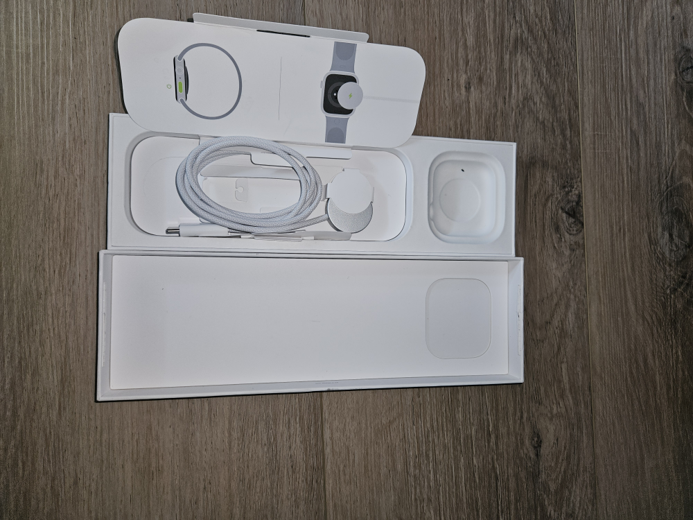 Apple Watch - Series 9 - photo 2