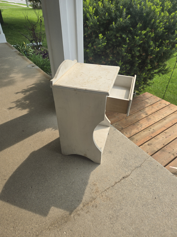 Vintage Painted Nightstand - photo 3