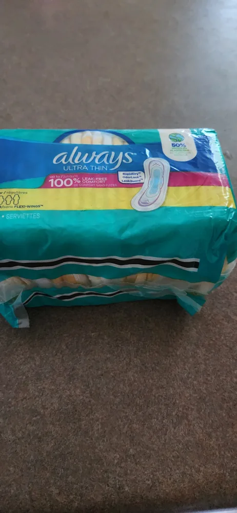 Always Ultra Thin Pads - 200 Count. freecycle 🏆 thumbnail