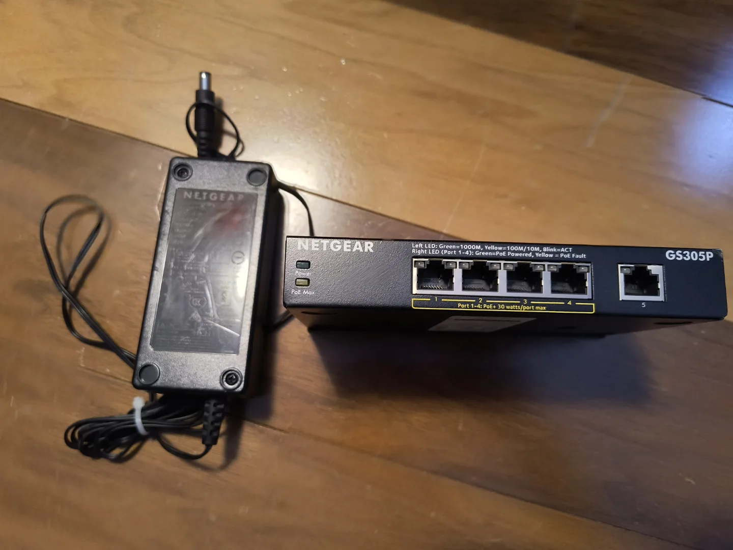 PoE Gigabit Ethernet Switch thumbnail