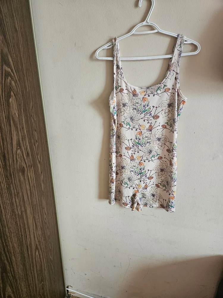 Floral Romper XL thumbnail