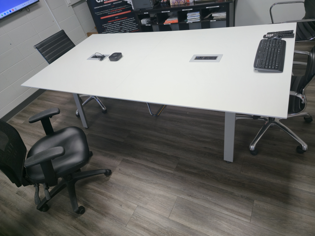 White rectangular office table - photo 3