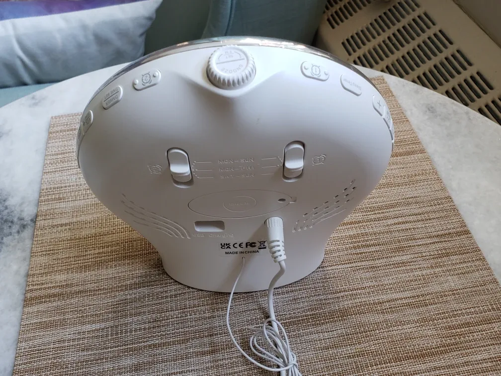 Wake-Up Light Sunrise Alarm Clock image indicator(3)