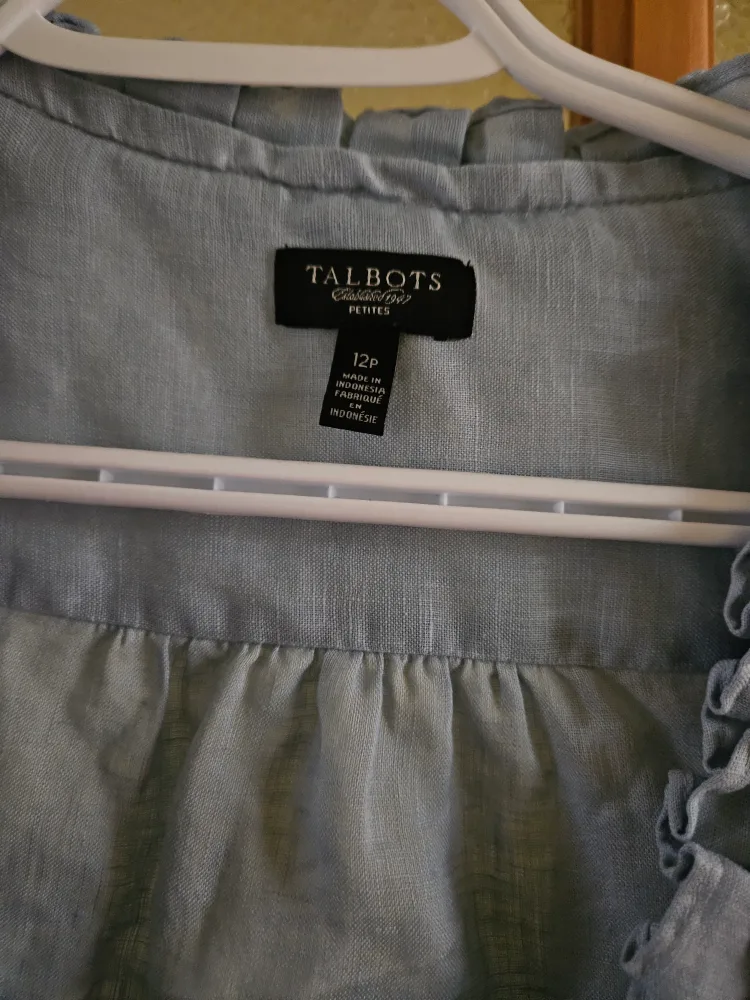 Talbots Linen Top - Size 12P image indicator(2)