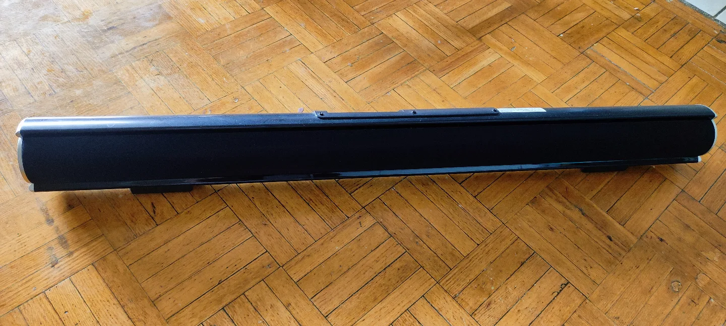 SYLVANIA 32" Bluetooth Soundbar thumbnail