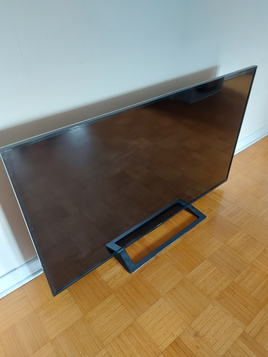 Serious inquiries ONLY!!! Sony 65” Inch BRAVIA Smart TV - photo 3